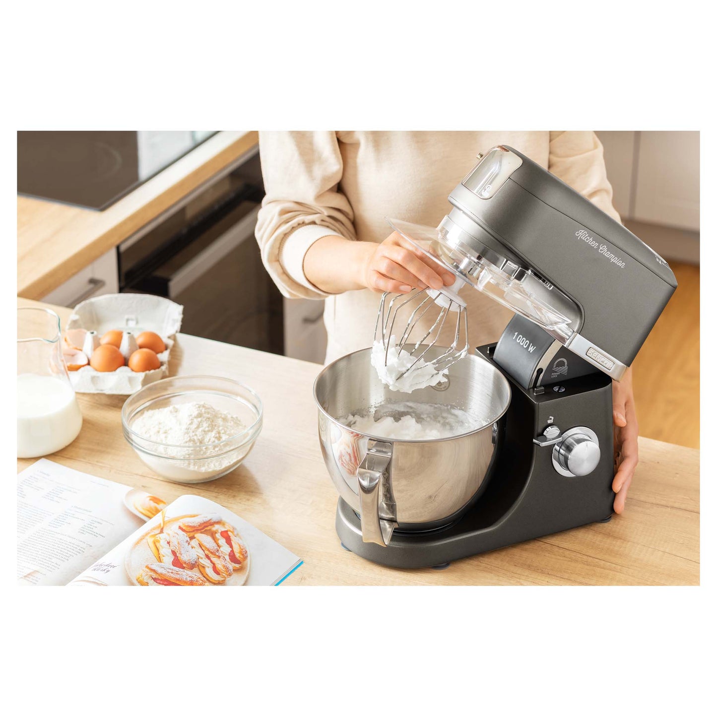 Batidora Sencor STM 6378BK con multiples accesorios y rallador